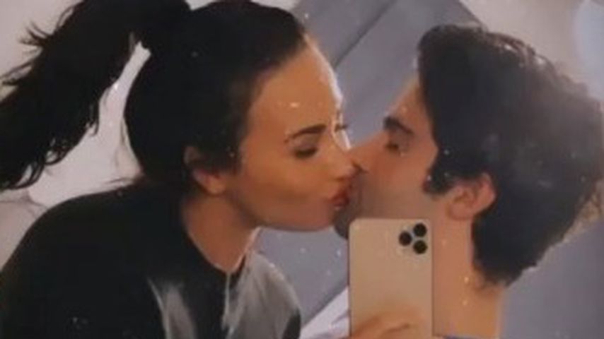 Süße Pärchenfotos von Demi Lovato und Max Ehrich