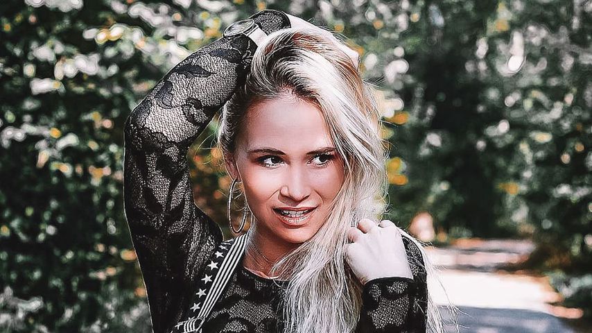Rosen-Flaute beim Bachelor: Ist Denise-Jessica verliebt?