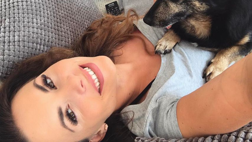 Denise Kappés mit ihrem Hund Luis