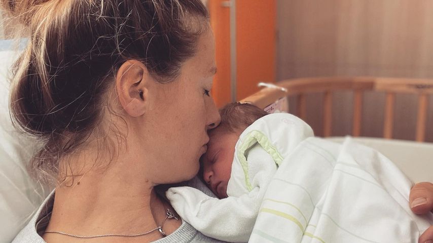 Denise Munding und ihre Tochter im November 2022