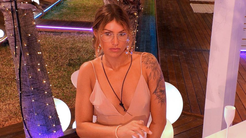Unter Tränen: Denise fühlt sich bei "Love Island" zu alt!