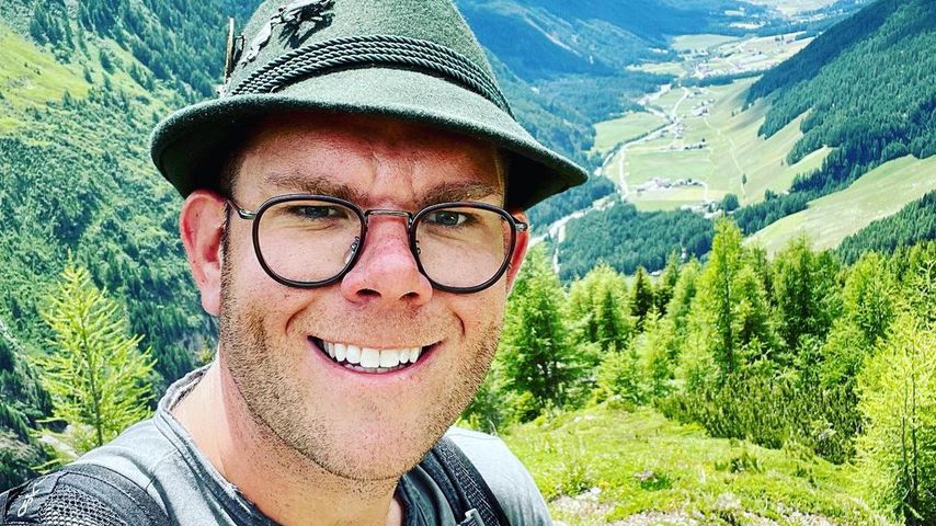 Dennis Schick bei seiner Alpenüberquerung im Juni 2021
