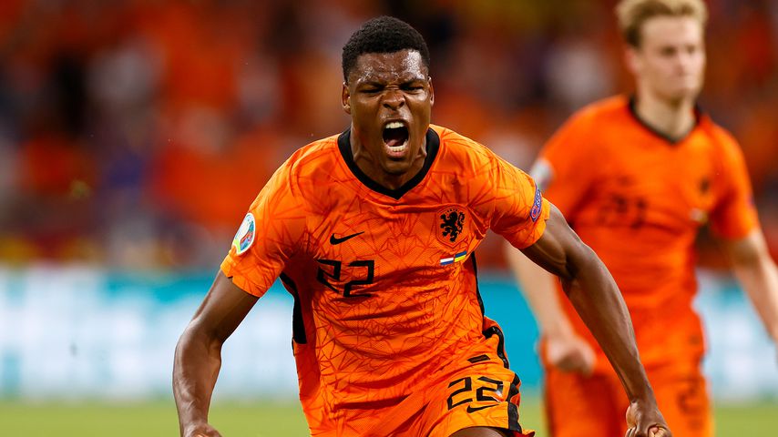 Denzel Dumfries nach dem dritten Tor für die Niederlande gegen die Ukraine