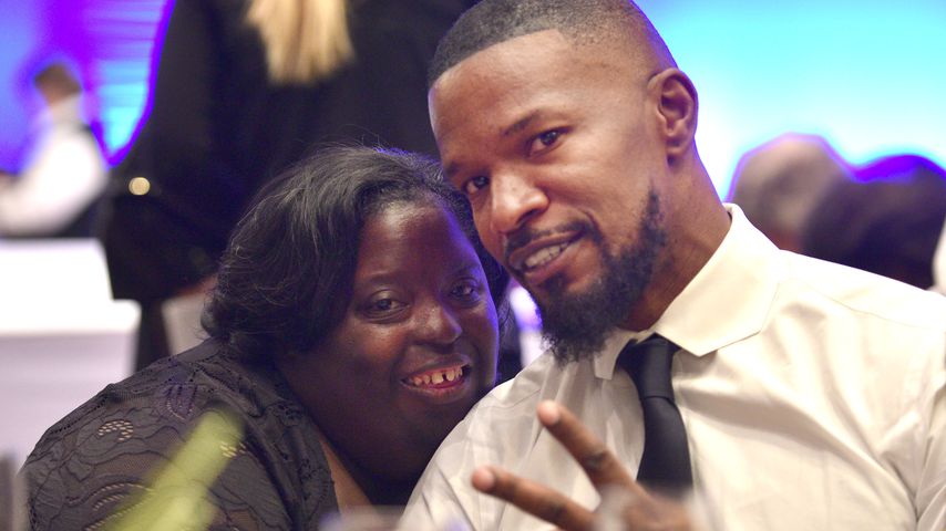 DeOndra Dixon und Jamie Foxx bei einer Fashionshow der Global Down Syndrome Foundation im Jahr 2017