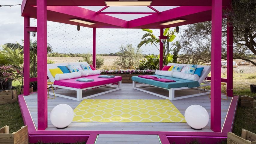 Der Außenbereich der umgebauten "Love Island"-Villa