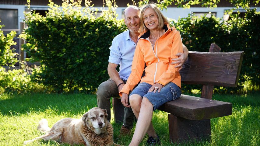 Der "Bauer sucht Frau"-Kandidat Hans mit seiner Hofdame Elke
