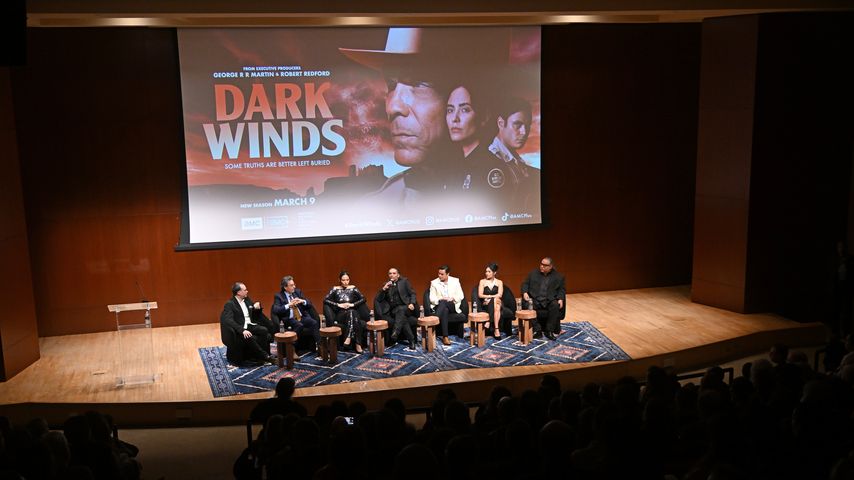 Der Cast von "Dark Winds", März 2025