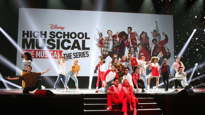 Der Cast von "High School Musical: The Musical: The Series" in Anaheim im November 2019