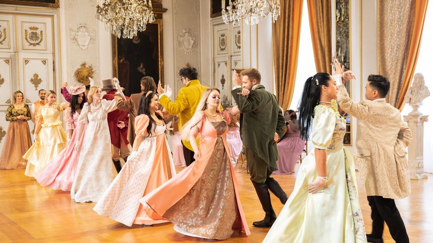 "Love is King"-Cast