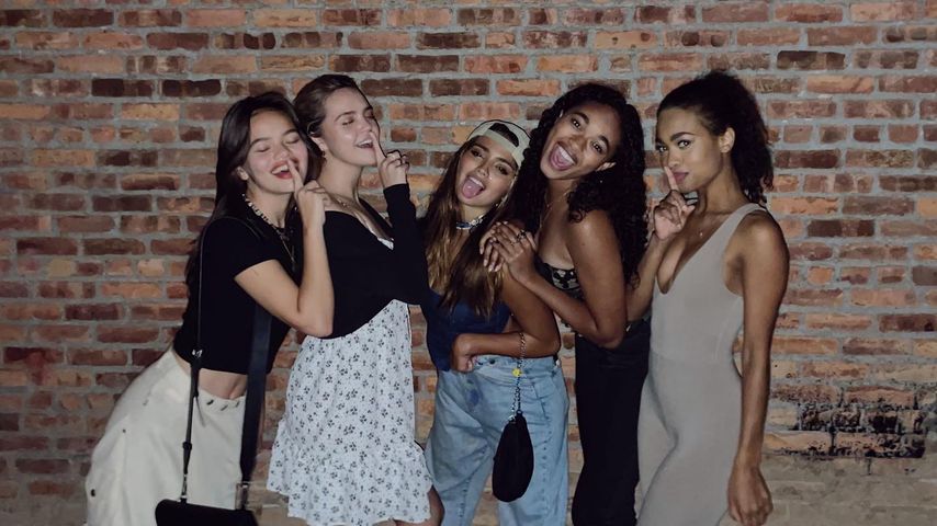 Der Cast von "Pretty Little Liars: Original Sin"
