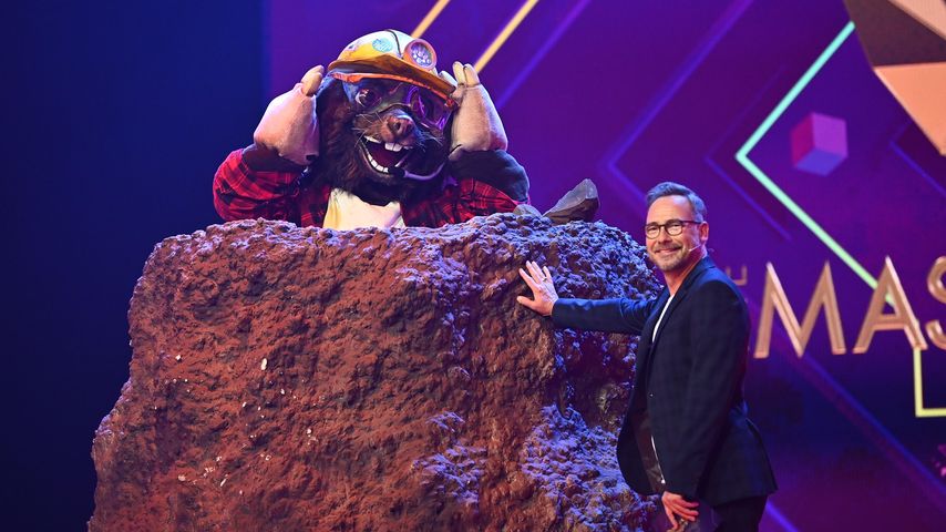 Der Maulwurf und Matthias Opdenhövel bei "The Masked Singer" 2022