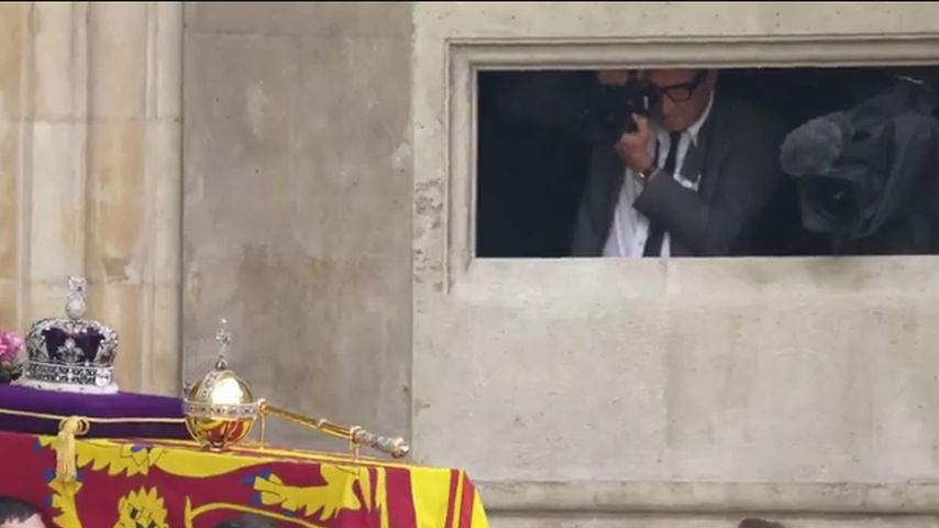 Royal-Fotograf Arthur Edwards bei der Beisetzung von Queen Elizabeth II.