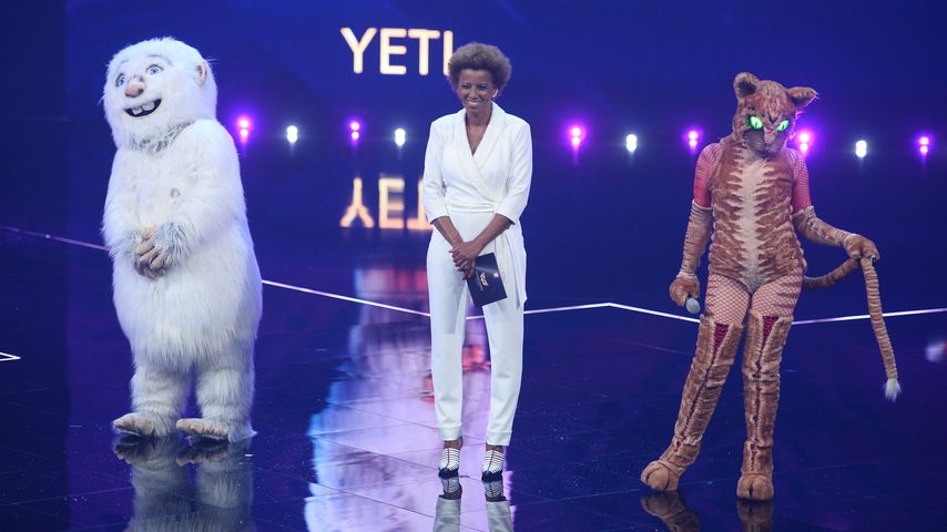Der Yeti, Arabella Kiesbauer und die Katze bei "The Masked Singer Austria"