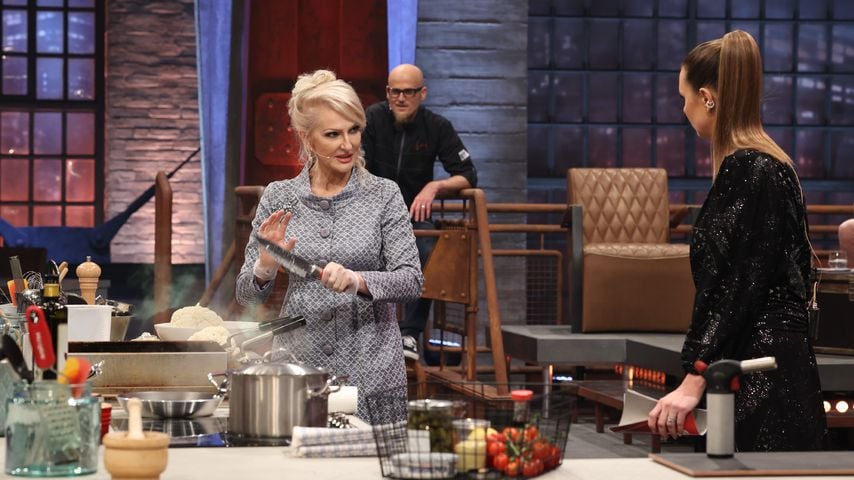 Gewohnt spitzzüngig: Désirée Nick bei "Grill den Henssler"
