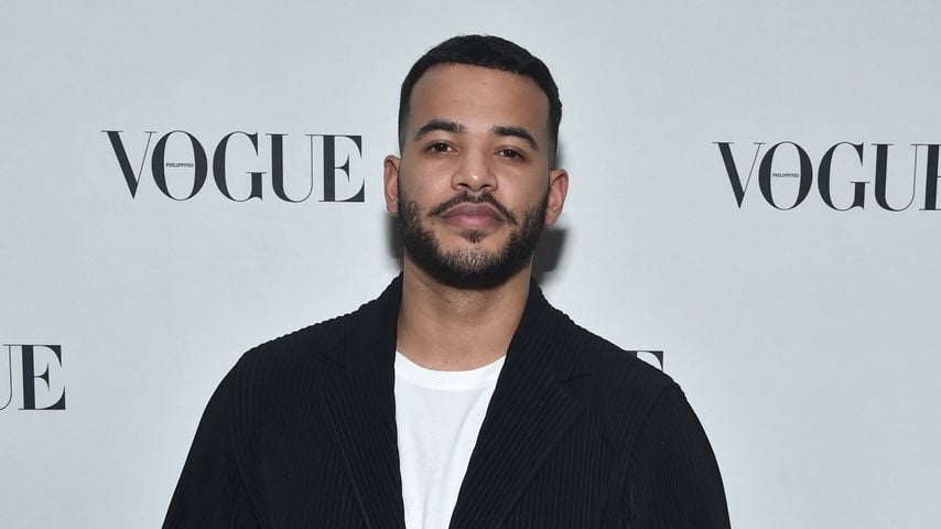 Nach Scheidungsnews: Desmond Scott knutscht mit fremder Frau