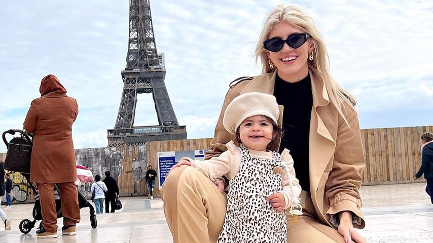 Süß! Devon Windsor und Tochter Enzo machen Paris unsicher