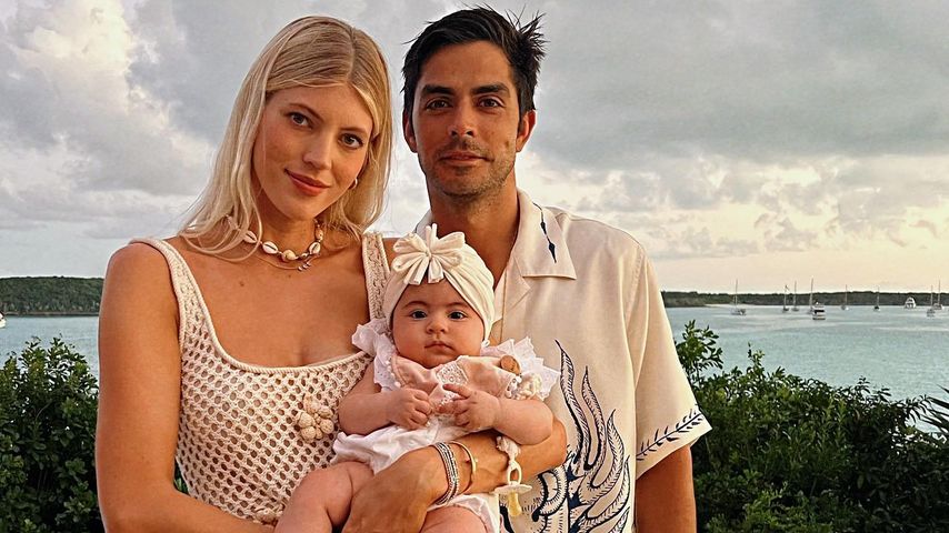 Devon Windsor und Johnny Dexter Barbara mit ihrer Tochter Enzo