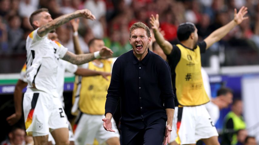 Mit Spielerfrauen: So feierte die DFB-Elf ihren Gruppensieg