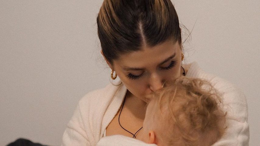 Diana June mit ihrem Sohn Adrian