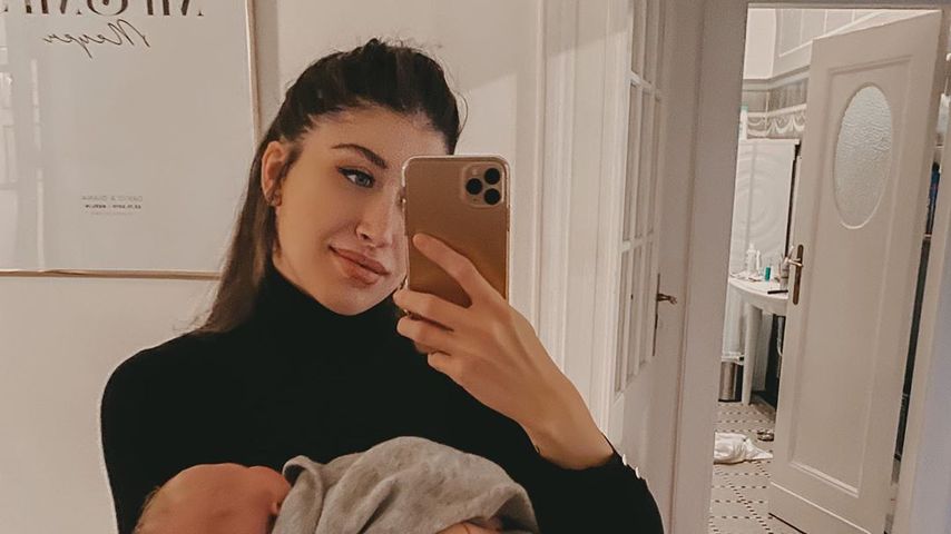 Diana June und ihr Baby, Februar 2020