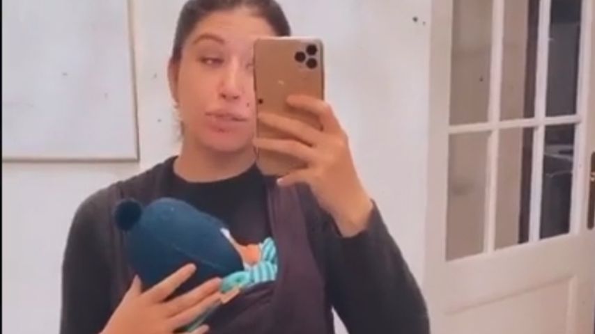 YouTube-Star Diana June mit ihrem Sohn