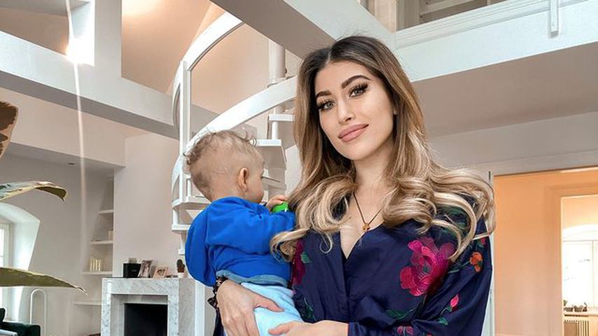 Diana June und ihr Söhnchen Adrian, 2021