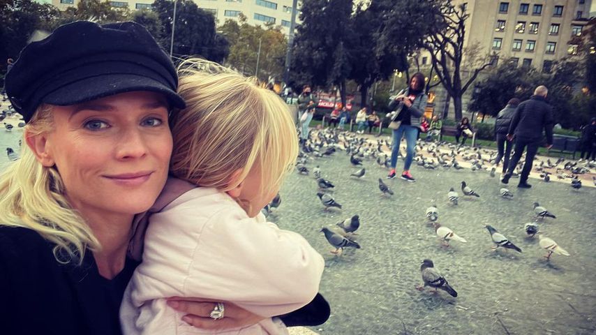 Lässig: Diane Kruger mit Tochter Nova in New York unterwegs!