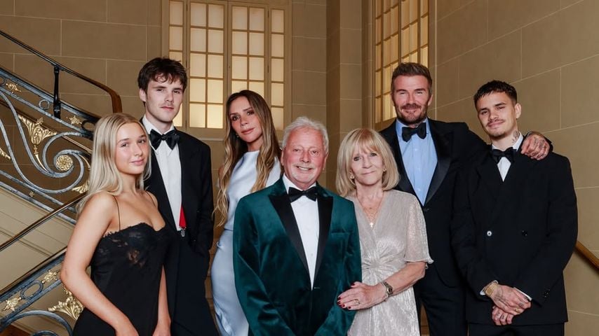 Die Beckham-Familie am 80. Geburtstag von Victorias Vater Anthony Adams