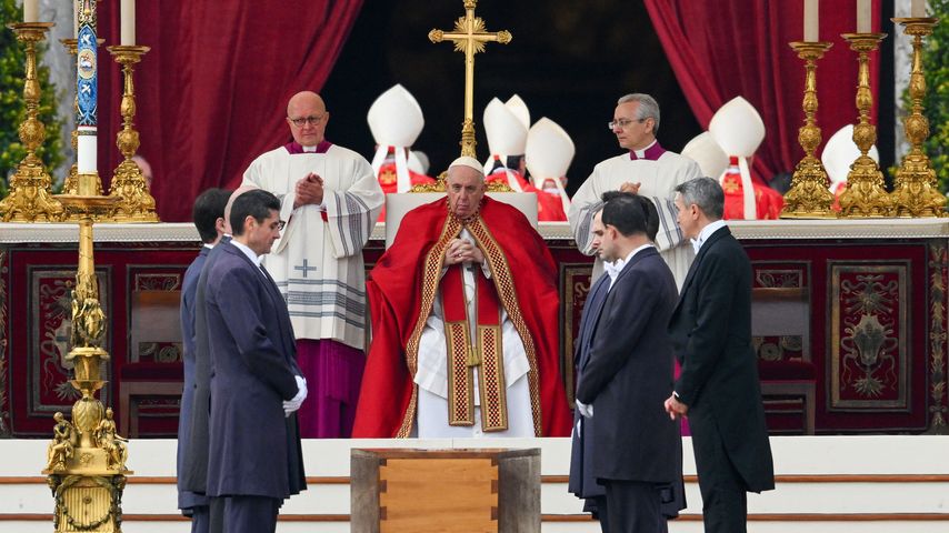 Öffentliche Feier: So war die Beisetzung von Papst Benedikt