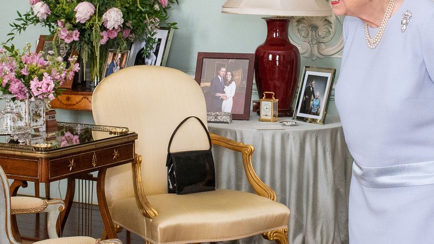 Die Bilder im Empfangszimmer der Queen