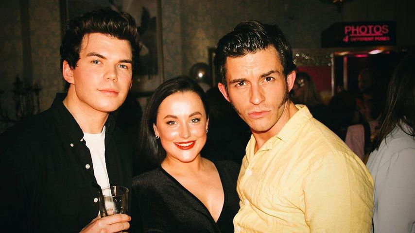Luke Newton und Jonathan Bailey, Bridgerton-Darsteller
