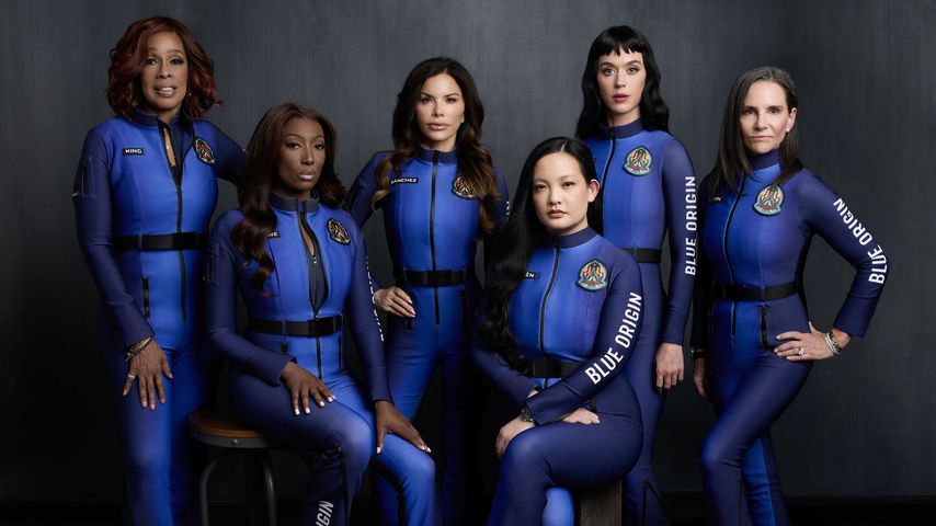 Die Crew der All-Expedition von Blue Origin, darunter Katy Perry, Lauren Sánchez und Gayle King