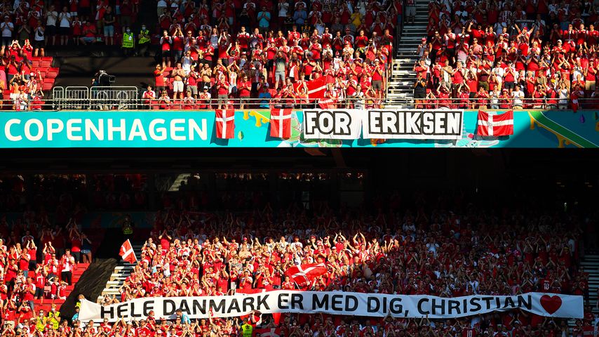 Die dänischen Fans beim EM-Spiel gegen Belgien