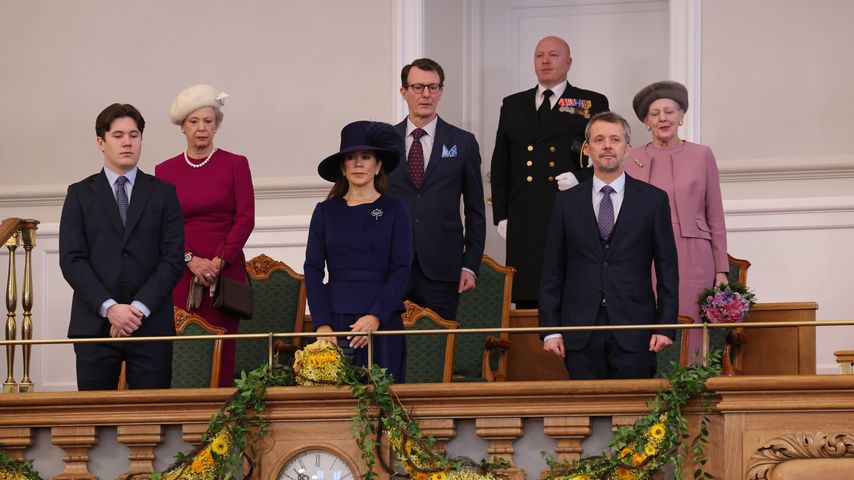 König Frederik und Mary geben Auftrittdebüt nach Krönung