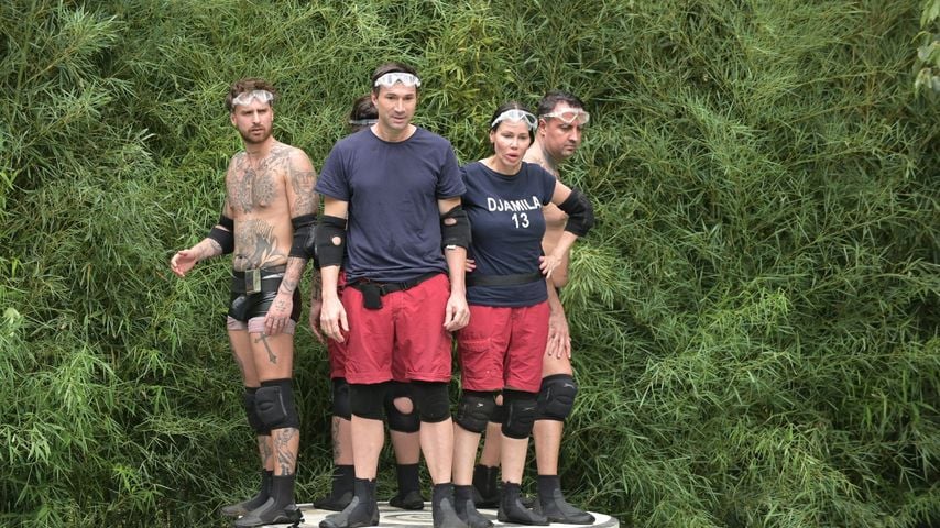 Die Dschungelcamper während der Prüfung "Creek der Sterne"