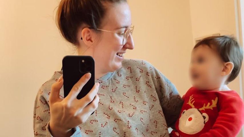 Die ehemalige "Hochzeit auf den ersten Blick"-Kandidatin Melissa mit ihrem Sohn