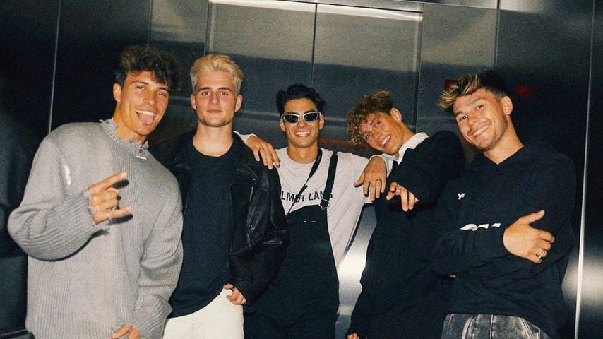 Mit diesen Stars standen die Elevator Boys schon im Aufzug