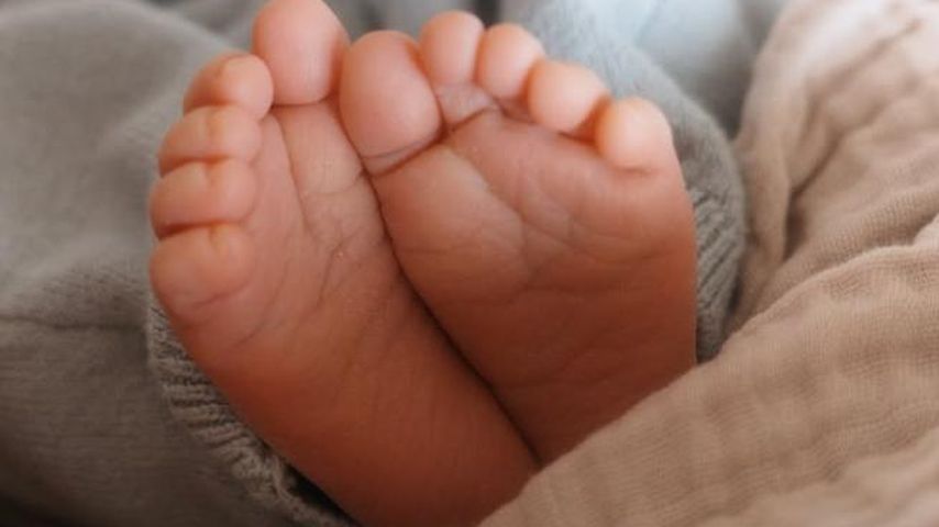 Die Füße von Sarah Schreibers Baby, März 2025