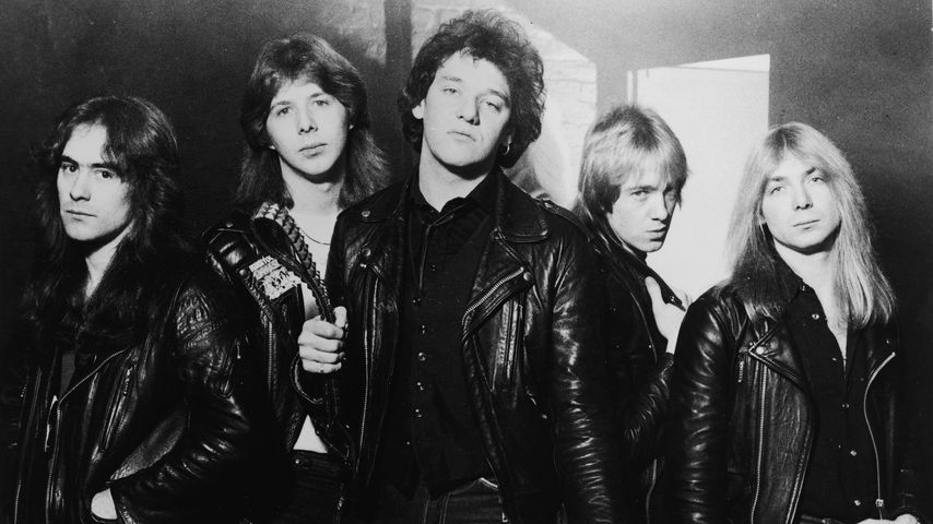 Die Iron-Maiden-Mitglieder Steve Harris, Clive Burr, Paul Di'Anno, Adrian Smith und Dave Murray