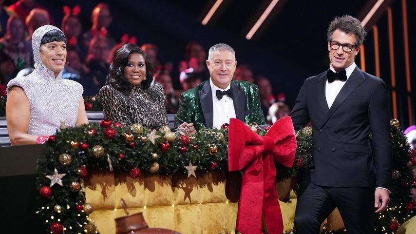 Die "Let's Dance"-Jury und Daniel Hartwich bei der "Let's Dance"-Weihnachtsshow 2024