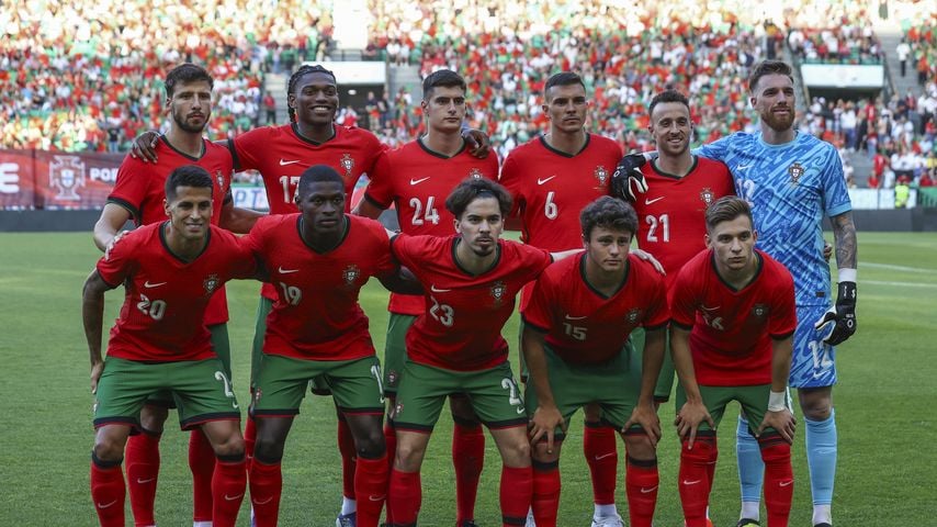 Die portugiesische Fußball-Nationalmannschaft 2024 bei einem Freundschaftsspiel gegen Finnland
