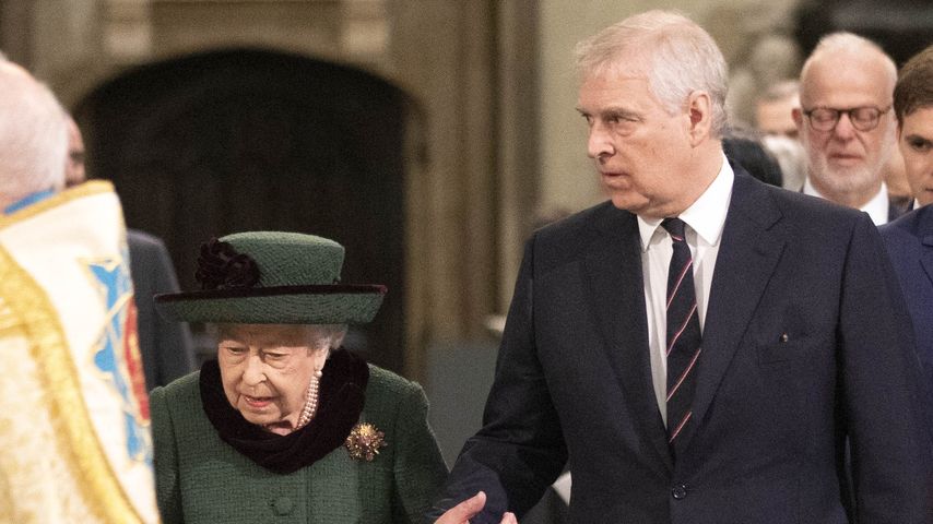 Krisengespräch über die Zukunft? Prinz Andrew besucht Queen