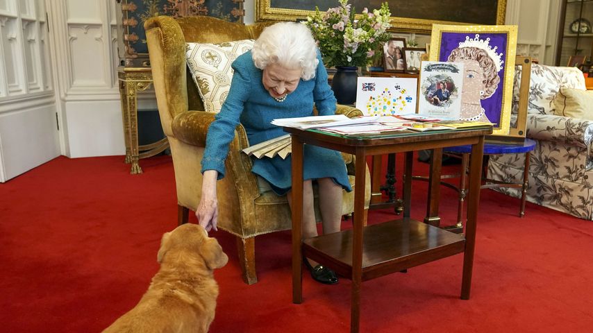 Die Queen mit ihrem Hund Candy, Februar 2022