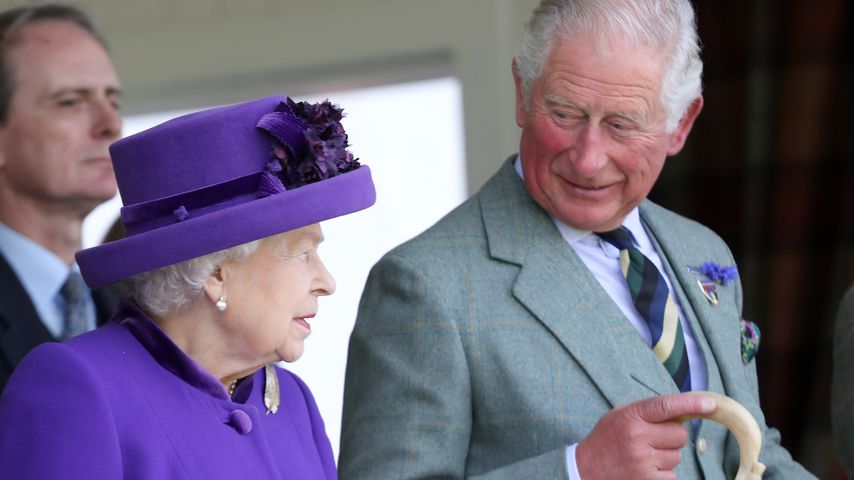 So gratuliert Prinz Charles der Queen zum 94. Geburtstag