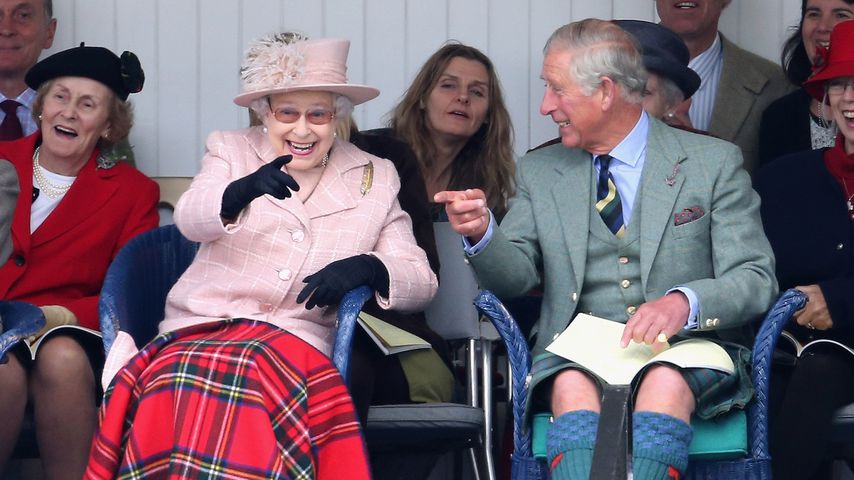 Queen Elizabeth II. und Prinz Charles bei den Braemer Games, 2013