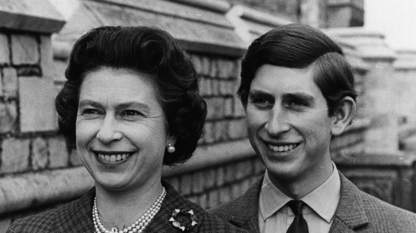 Queen Elizabeth II. und Prinz Charles, 1969
