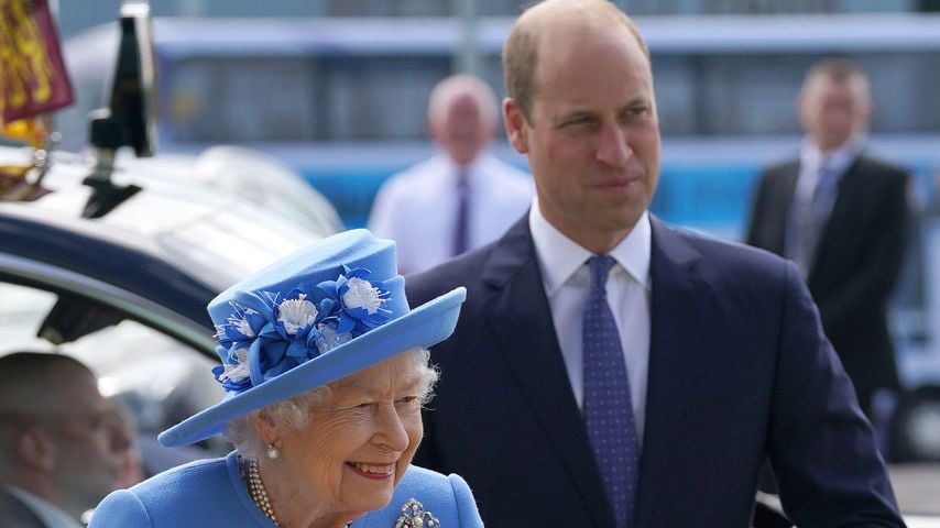 Die Queen und Prinz William im Juni 2021
