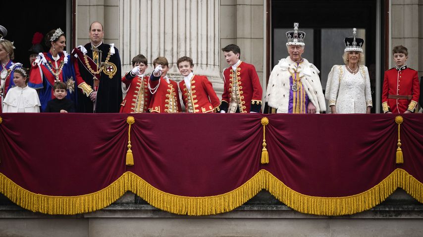 Die royale Familie auf dem Balkon vom Buckingham Palace
