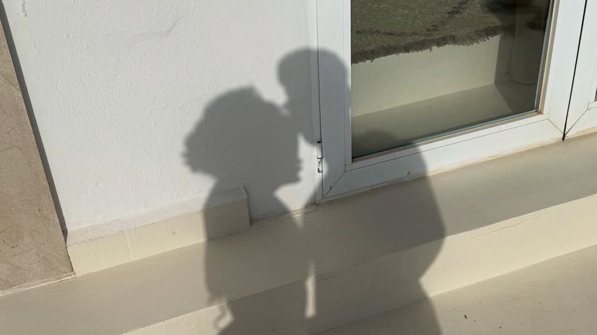 Walentina Doronina und ein Unbekannter im April 2025