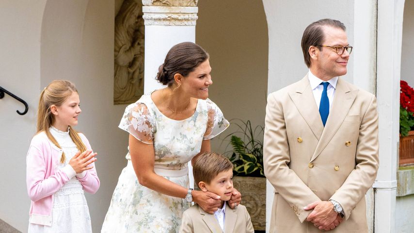 Prinzessin Victoria, ihr Mann Daniel und ihre zwei Kindern im Juli 2022